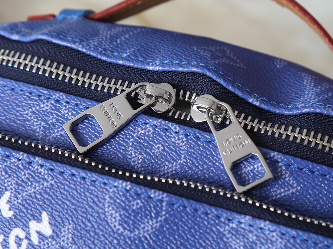 ルイ・ヴィトン ラッシュ･バムバッグ