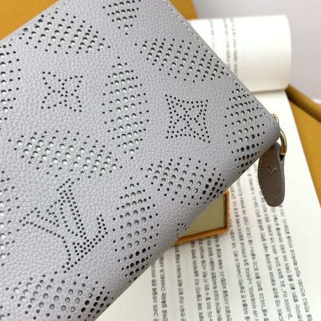 ルイ・ヴィトン「Louis Vuitton」新作 日本限定 ジッピー･ウォレット