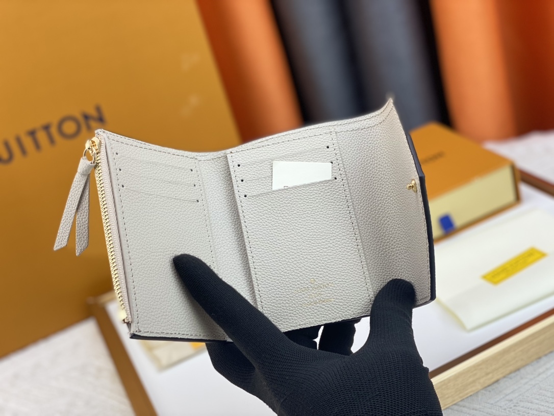ルイ・ヴィトン ポルトフォイユ･ヴィクトリーヌ ウォレット