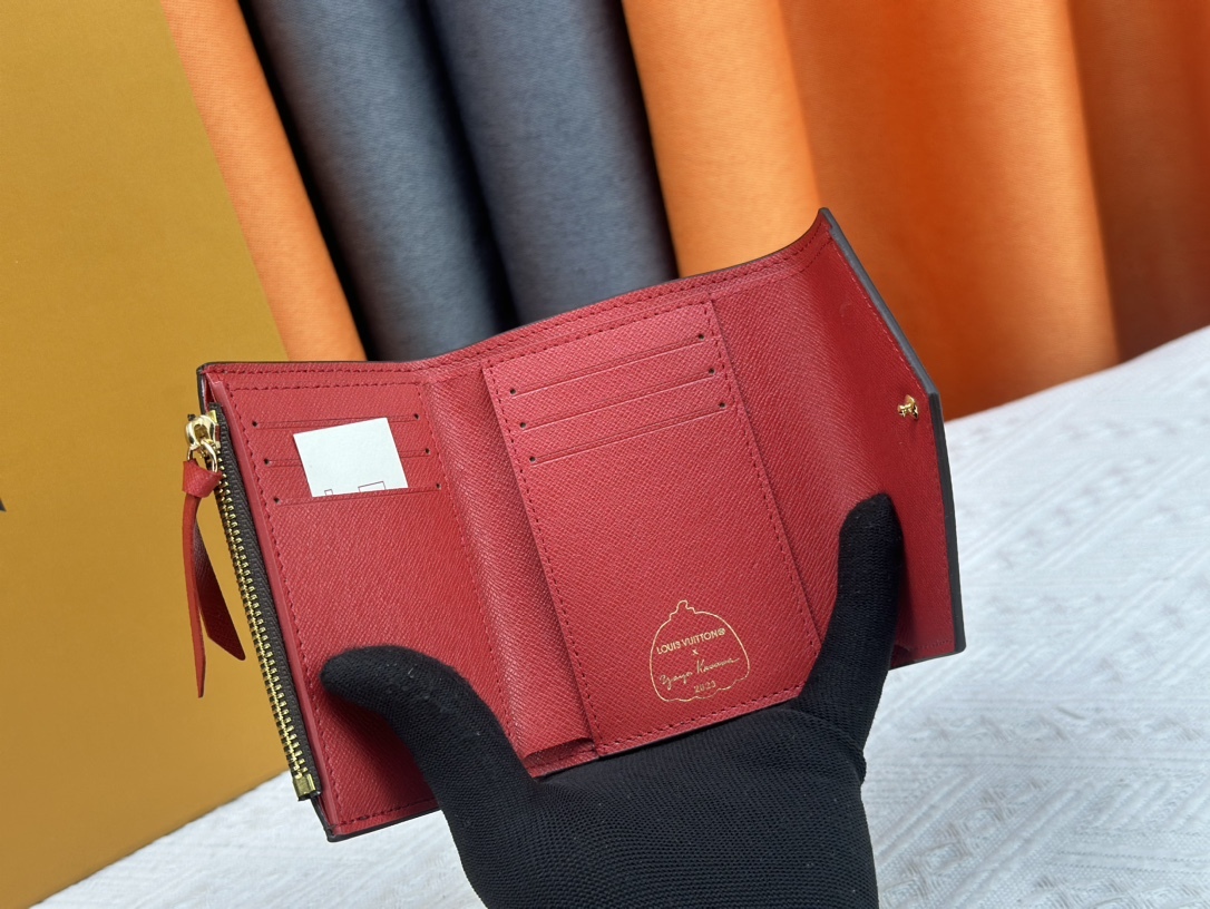ルイ・ヴィトン ポルトフォイユ･ヴィクトリーヌ ウォレット