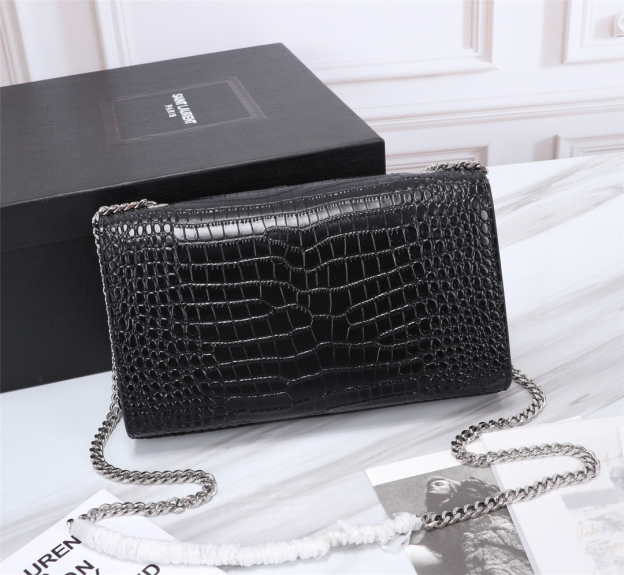 サンローラン「Saint Laurent」KATE 24cm クロコダイル柄フリンジデザイン