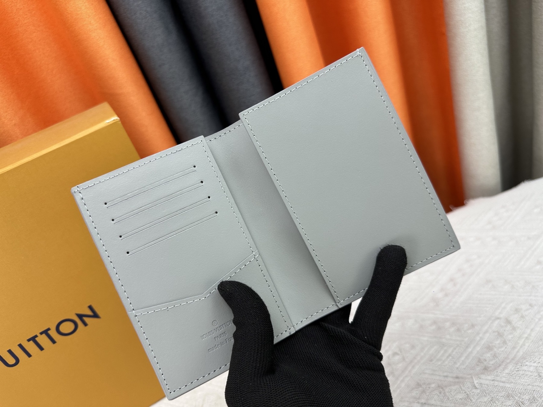 ルイ・ヴィトン パスポートカバー クーヴェルテュール･パスポール