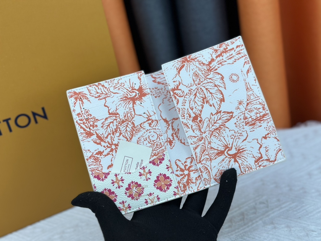 ルイ・ヴィトン パスポートカバー クーヴェルテュール･パスポール