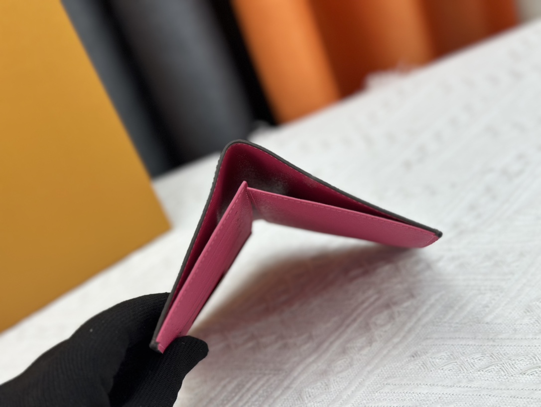 ルイ・ヴィトン パスポートカバー クーヴェルテュール･パスポール