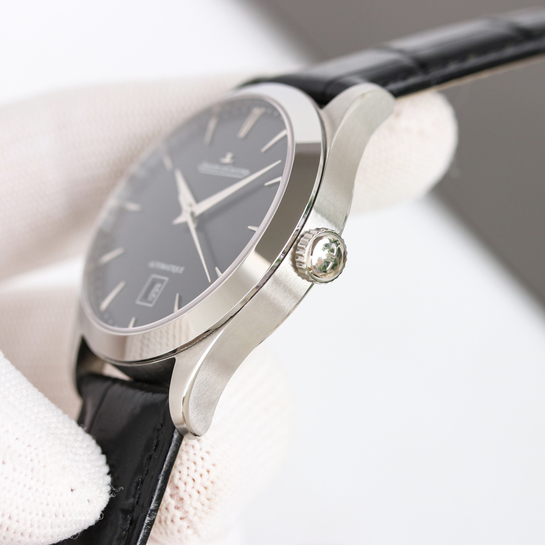 ジャガー ルクルト「Jaeger-LeCoultre」マスター・ウルトラスリム デイト 39MM