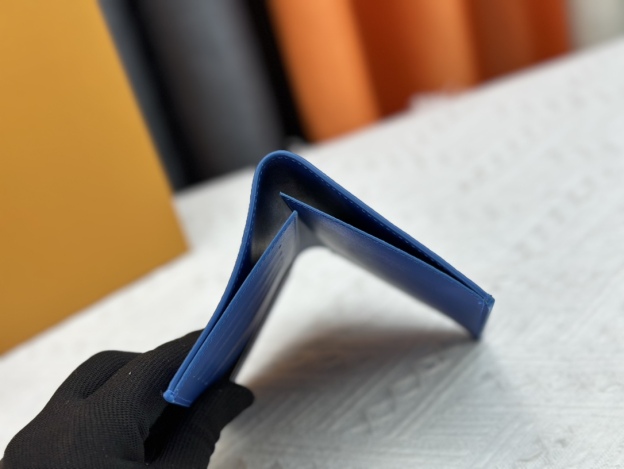 ルイ・ヴィトン パスポートカバー クーヴェルテュール･パスポール