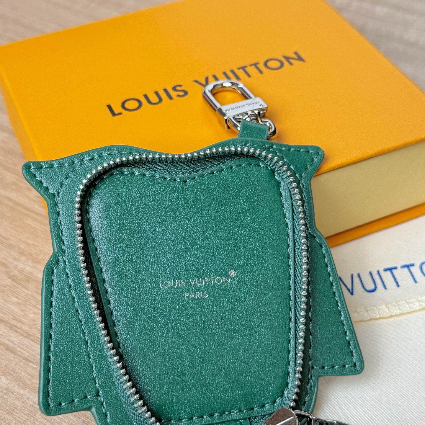 ルイ・ヴィトン バッグチャーム･LV オウル