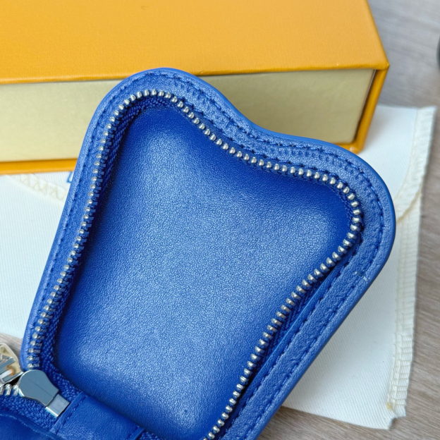 ルイ・ヴィトン バッグチャーム･LV オウル