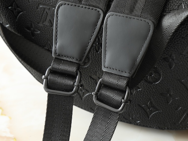 ルイ・ヴィトン「Louis Vuitton」クリストファー MM バックパック