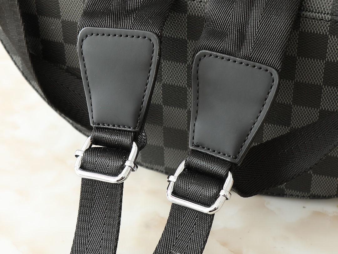 ルイ・ヴィトン「Louis Vuitton」クリストファー MM バックパック