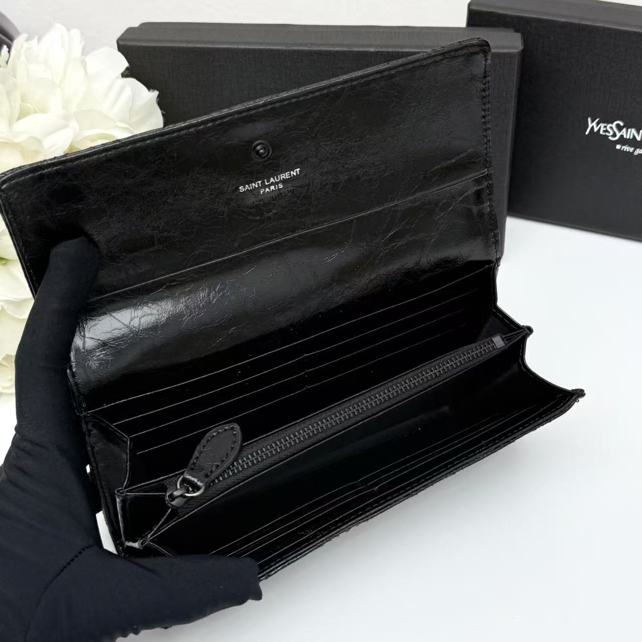 サンローラン「Saint Laurent」フラップウォレット