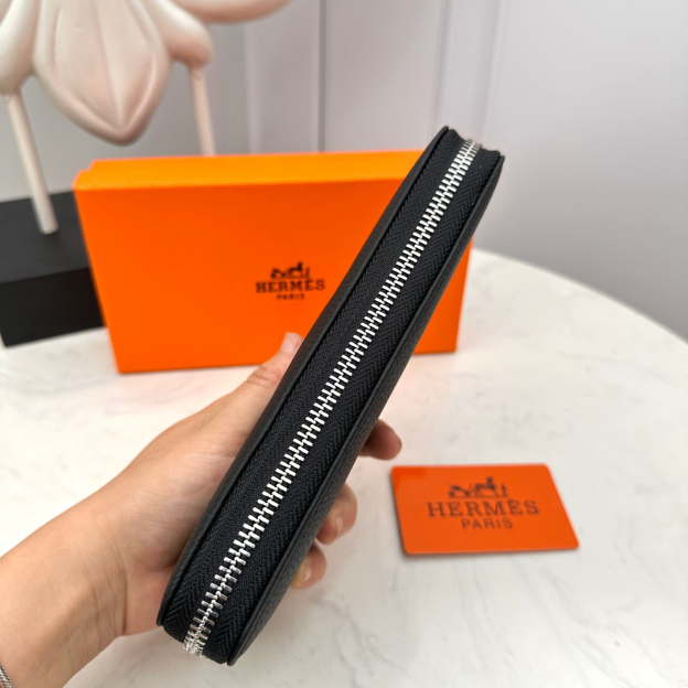 エルメス ロングジップウォレット【限定デザイン 日本未入荷】