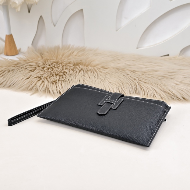 エルメス New H Passant ジップ クラッチバッグ