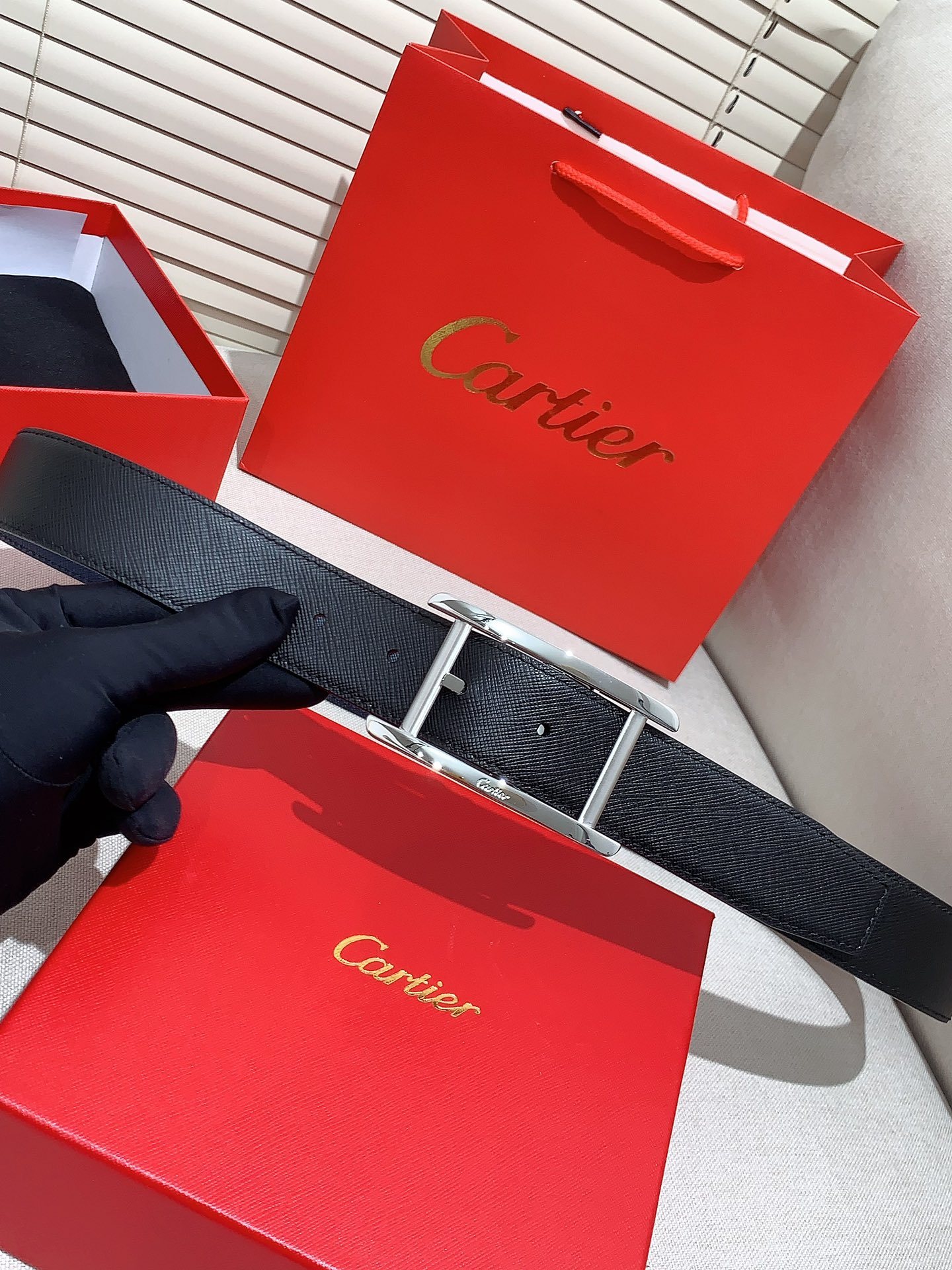 カルティエ「Cartier」タンク バックル ベルト