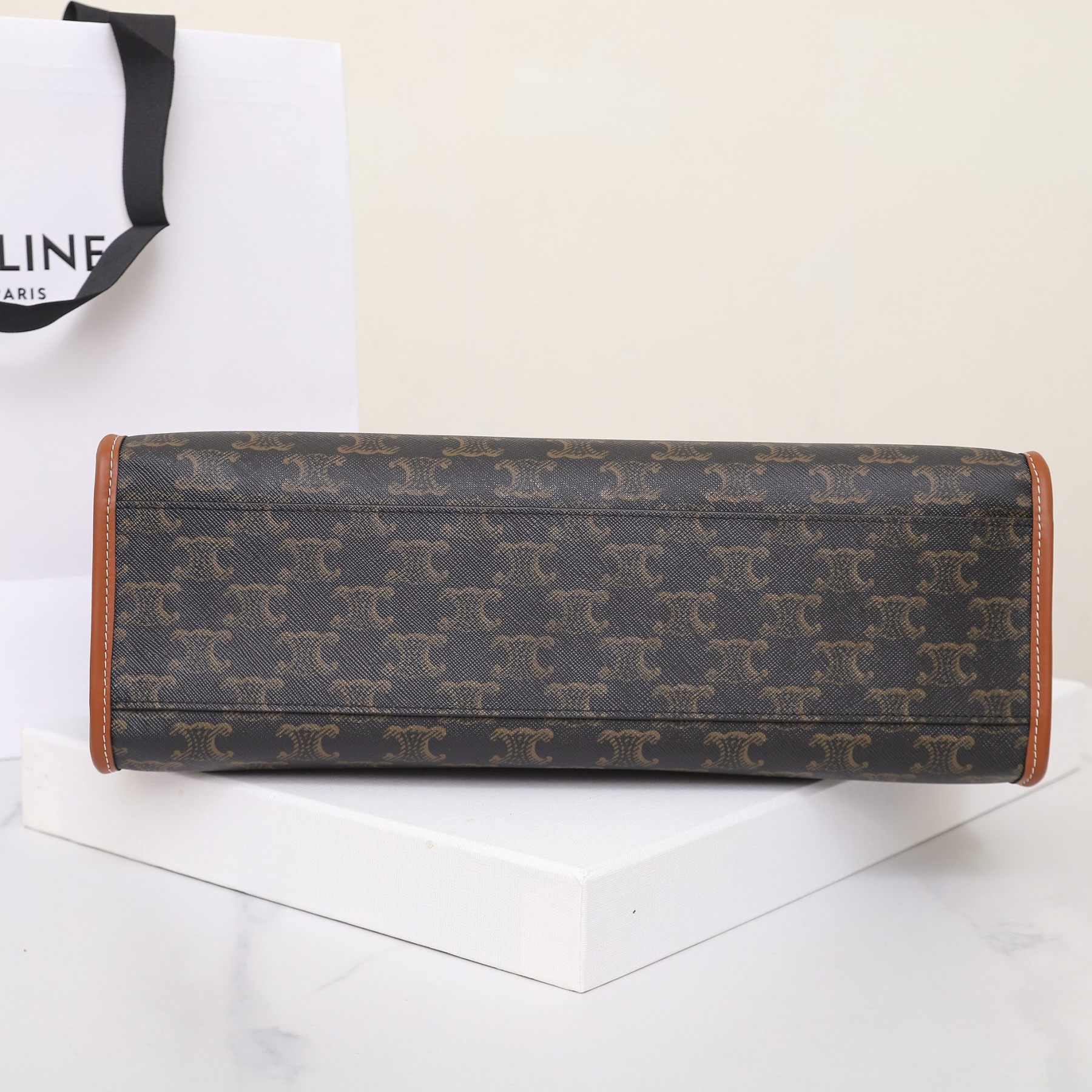 セリーヌ「Celine」CABAS TRIOMPHE モノグラム トートバッグ