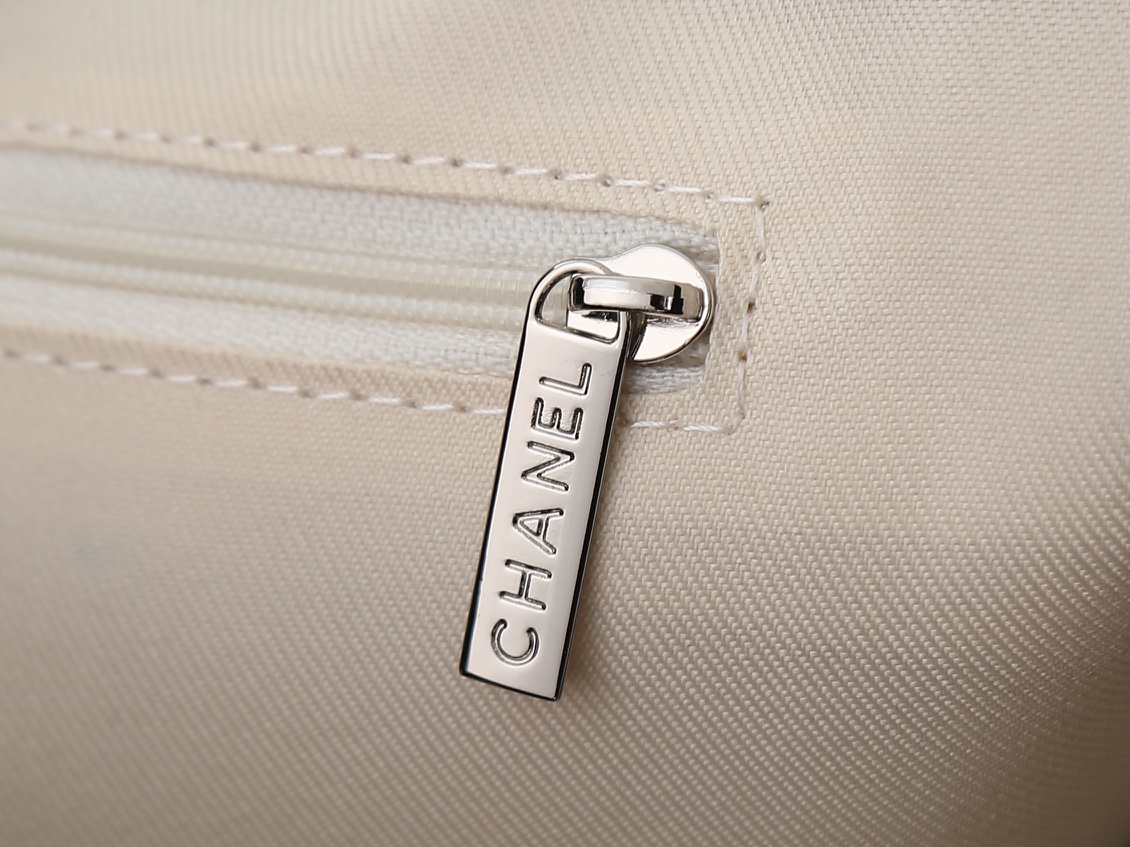 シャネル ラージ ショッピング バッグ「Shopping Bag」