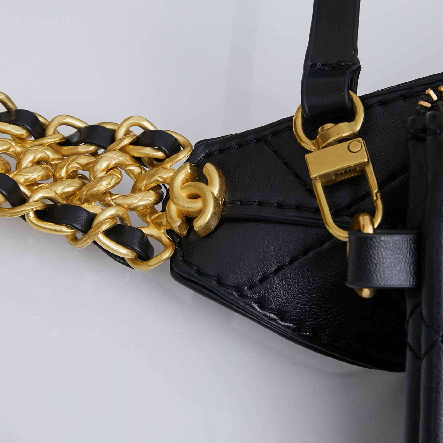 シャネル ホーボー バッグ「Hobo Bag」