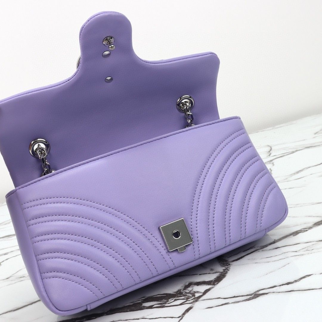 グッチ〔GGマーモント〕ミディアム ショルダーバッグ「GG Marmont Bag」