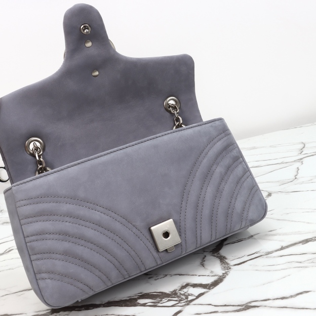 グッチ〔GGマーモント〕ミディアム ショルダーバッグ「GG Marmont Bag」