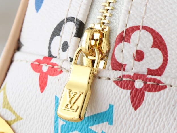 ルイ・ヴィトン LV x TM イーストウエスト ハンドバッグ