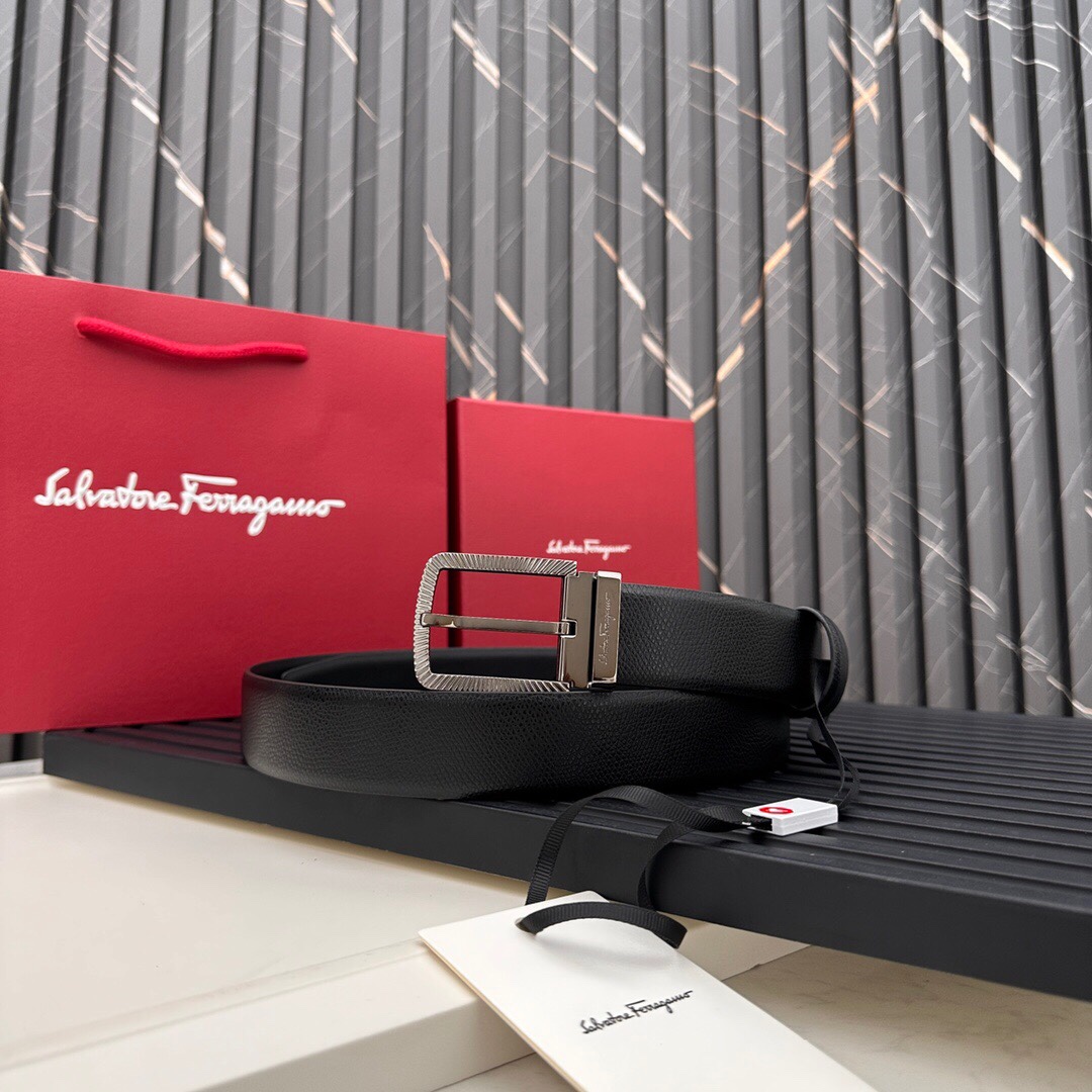 フェラガモ「Ferragamo」リバーシブルベルト