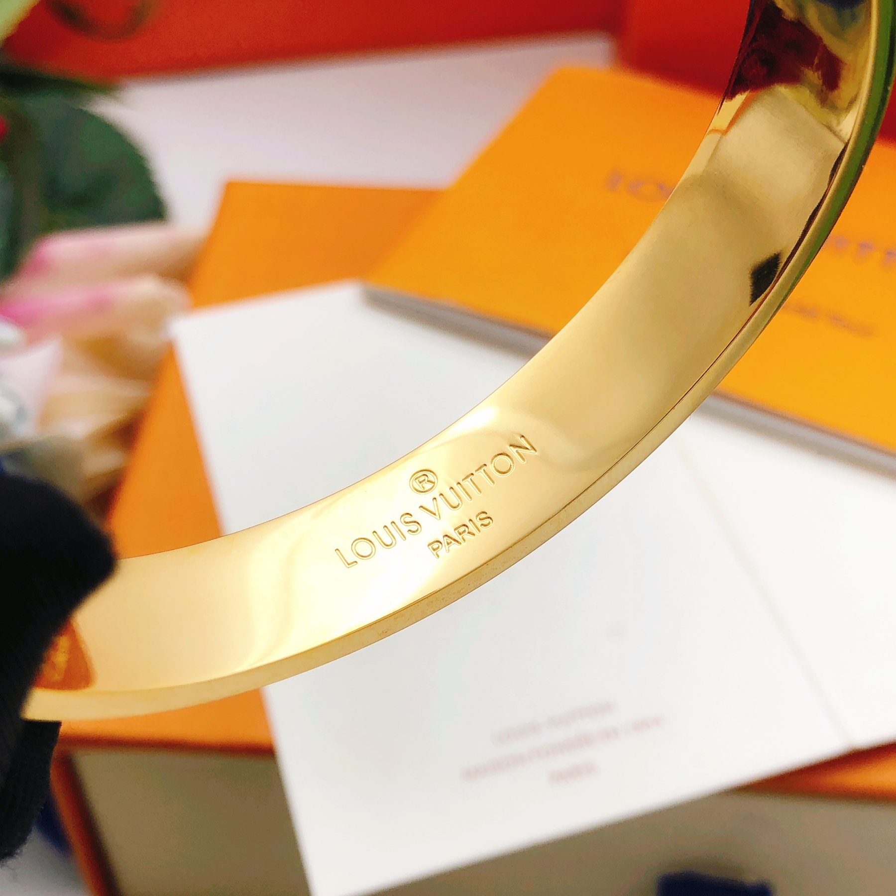 ルイ・ヴィトン アイコニック ブレスレット