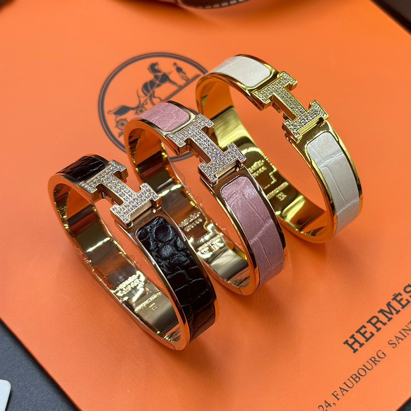 エルメス ブランドの象徴的なブレスレット