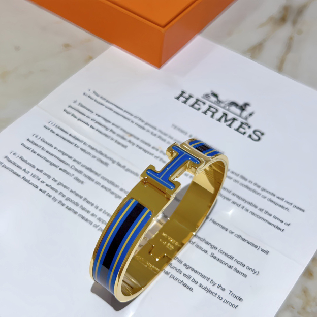 エルメス ブランドの象徴的なブレスレット