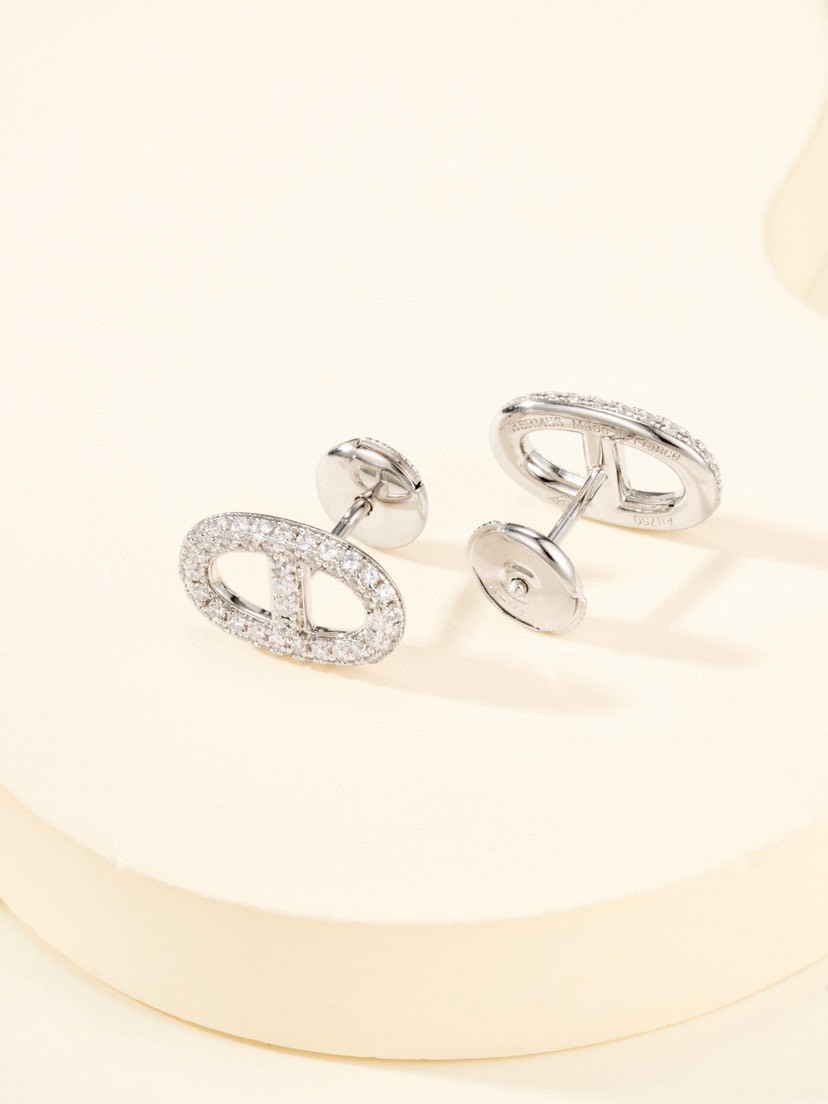 エルメス イヤリング、卓越した職人技の輝き