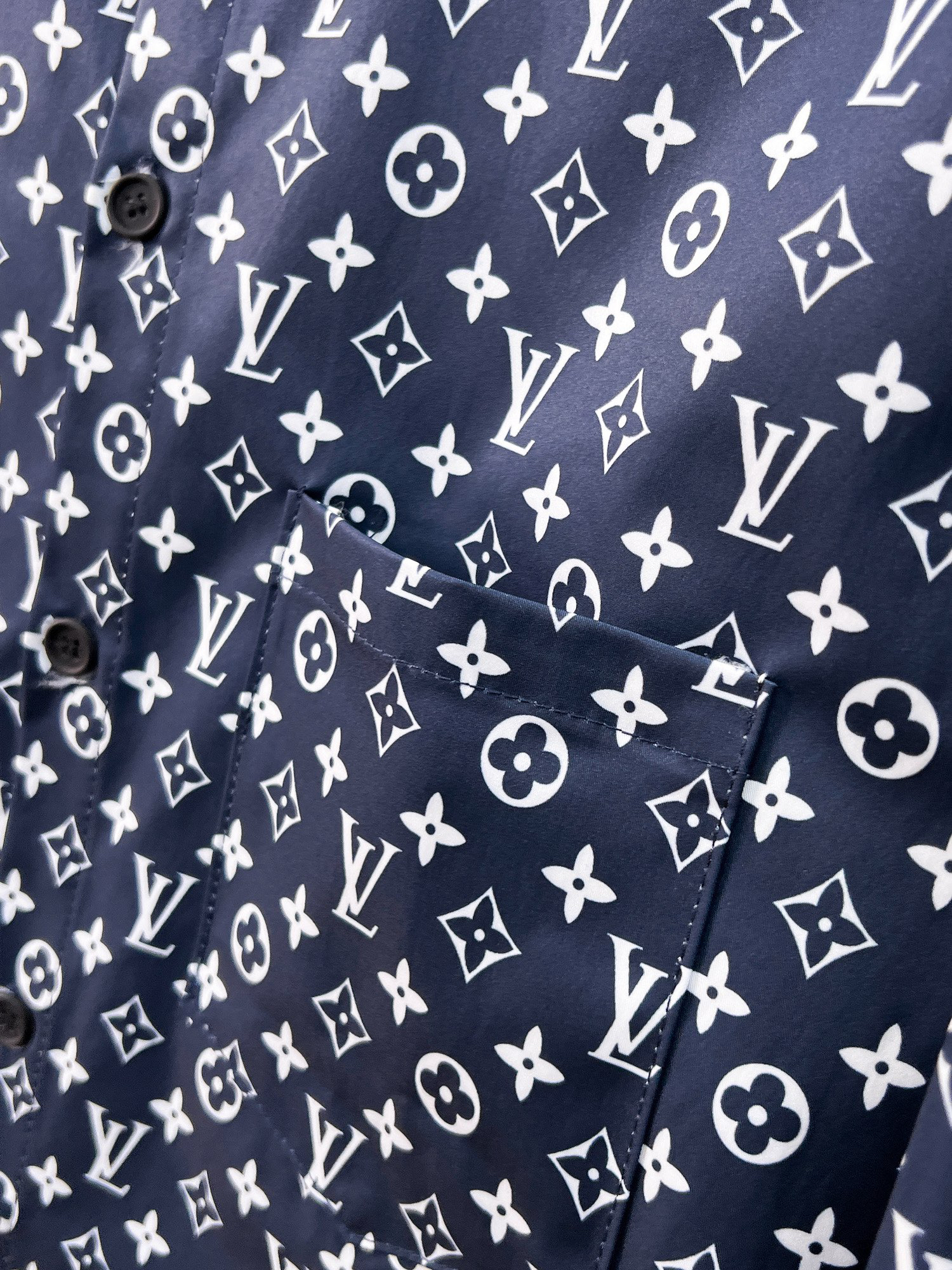 ルイ・ヴィトン「Louis Vuitton」2026 早春 コレクション シャツ