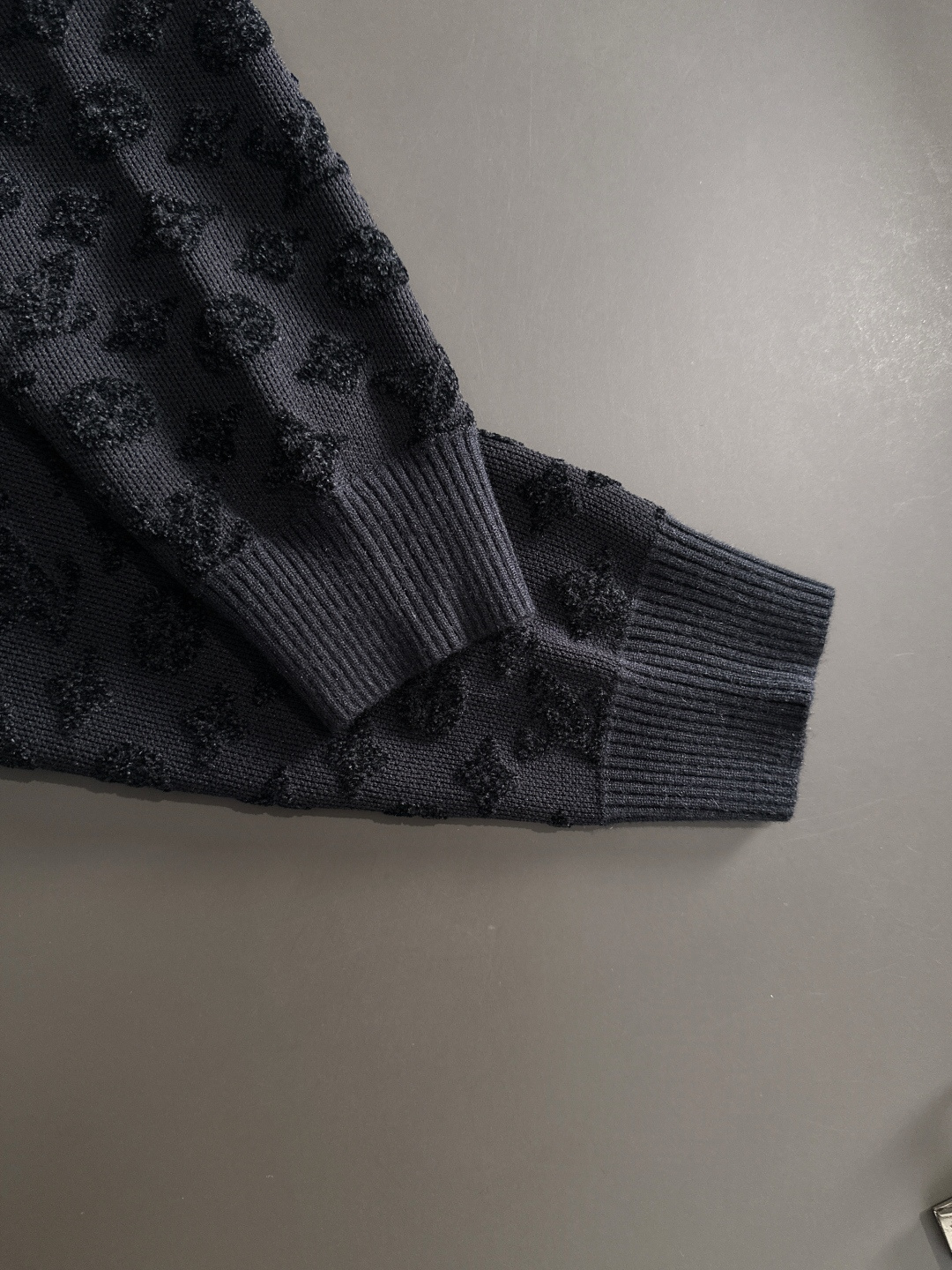 ルイ・ヴィトン「Louis Vuitton」春季新作ニット 長袖セーター