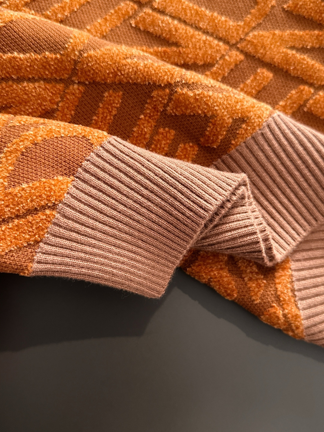 フェンディ「Fendi」2026新作ニットコレクション ニットウェア