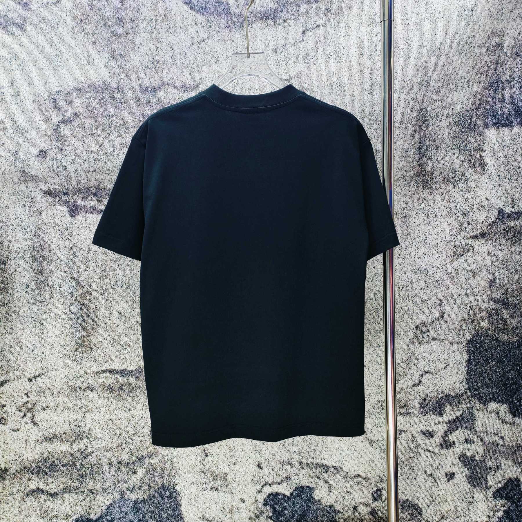 エルメス「Hermès」 クルーネックTシャツ 軽やかな着心地 春夏新作