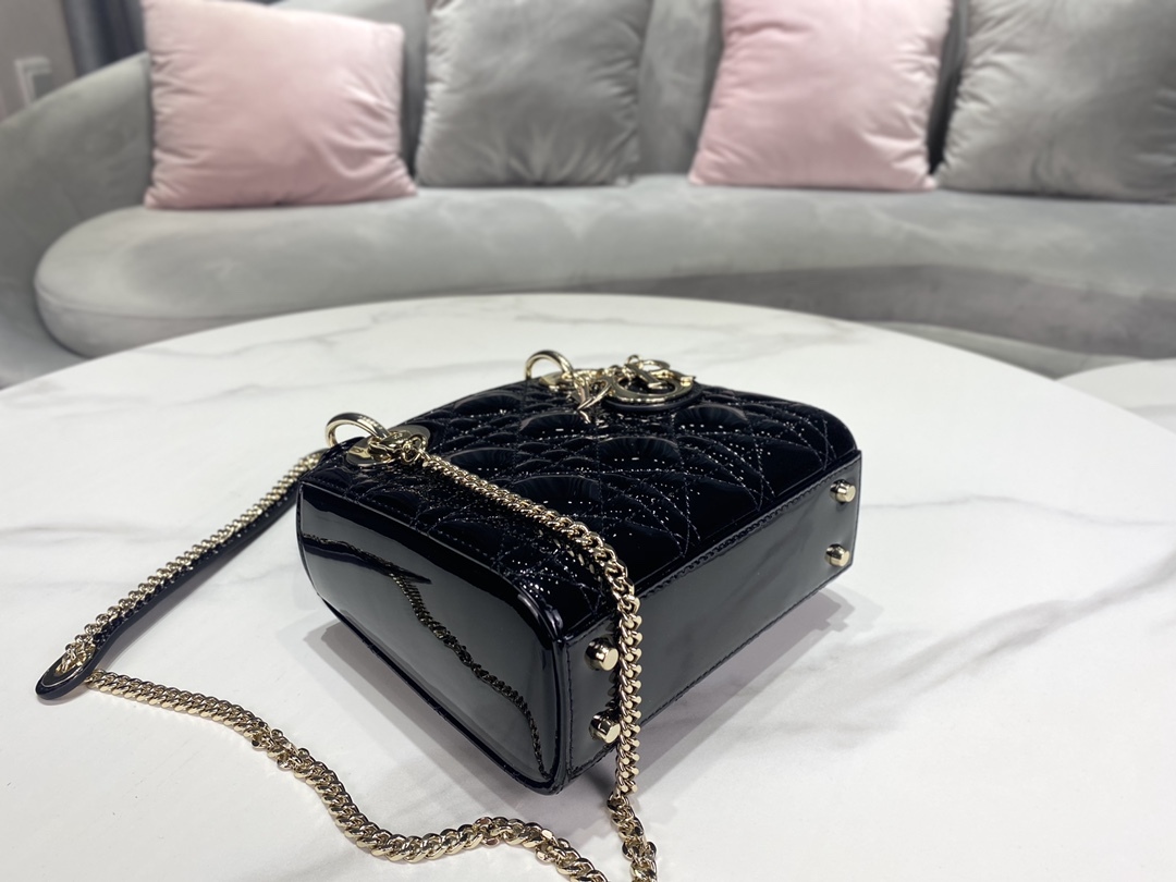 ディオール「Dior」Lady Dior バッグ ミニ