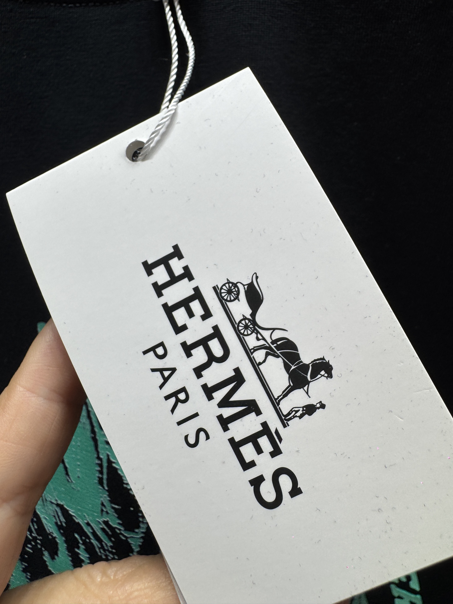 エルメス「Hermès」 クルーネックTシャツ 軽やかな着心地 春夏新作
