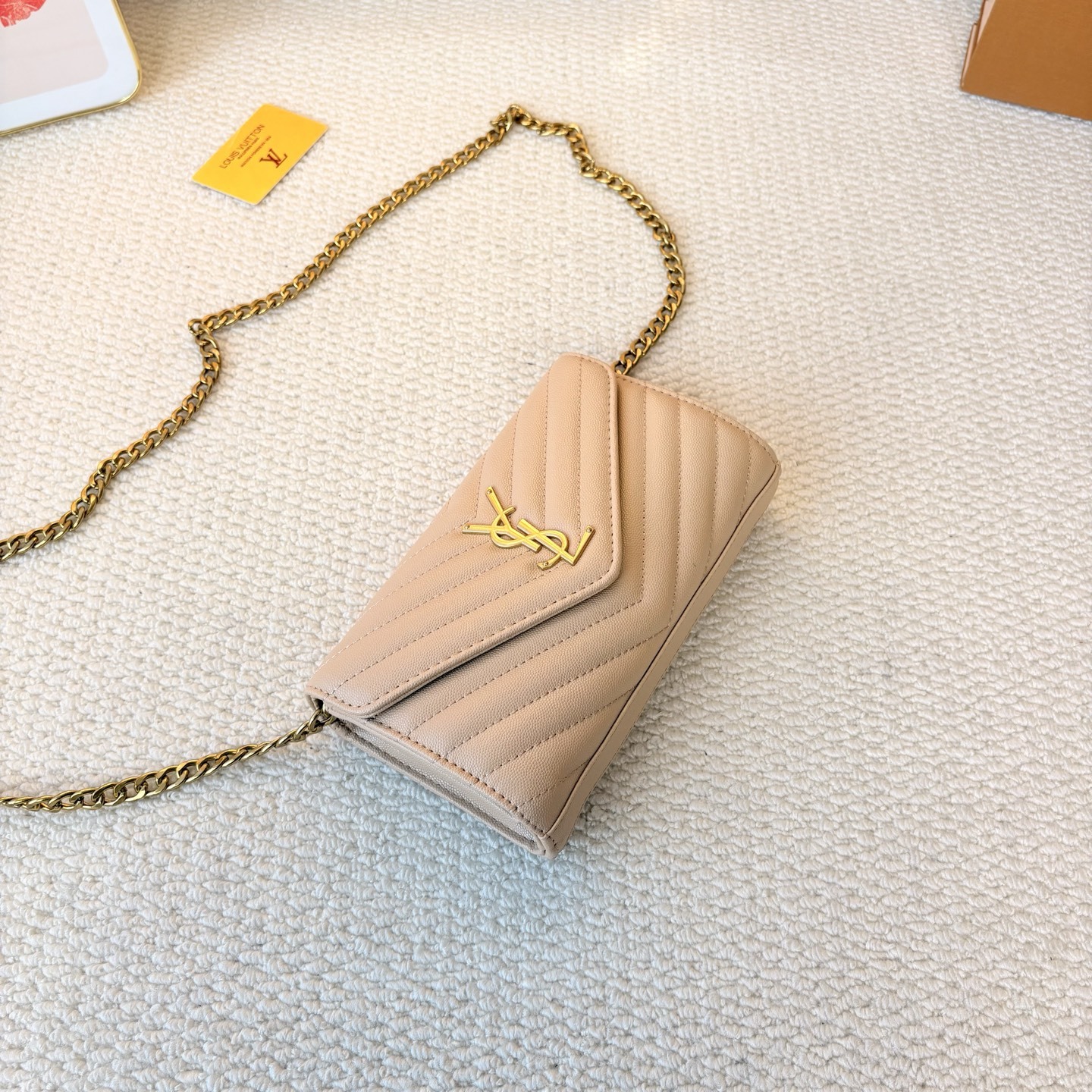 「イヴ・サンローラン」YSL ラフィアハンドバッグ＋チェーンウォレット＋コンパクト財布 3 点セット 限定セール 大人気販売中
