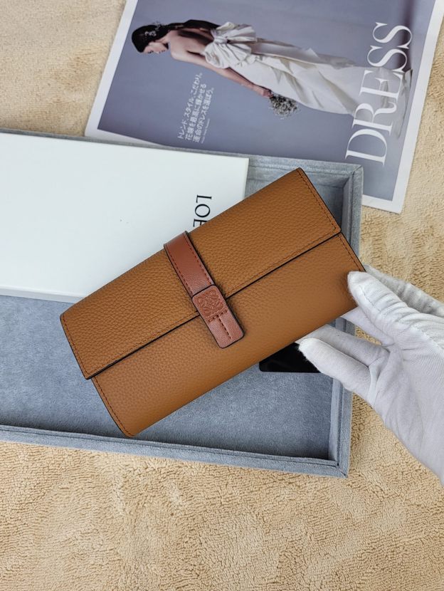 ロエベ「LOEWE」アナグラム コンティネンタル ウォレット 6色