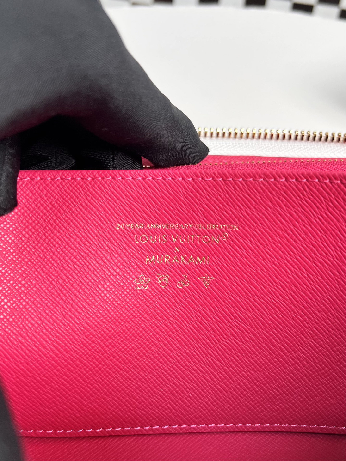 ルイ・ヴィトン「Louis Vuitton」LV × TM ジッピー･ウォレット