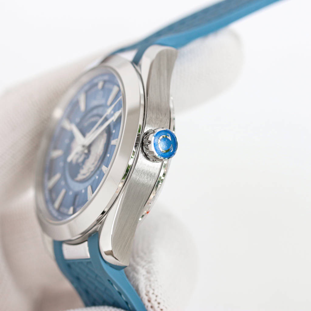 オメガ「Omega」シーマスター アクアテラ ワールドタイム メンズ メカニカル ウォッチ43MM