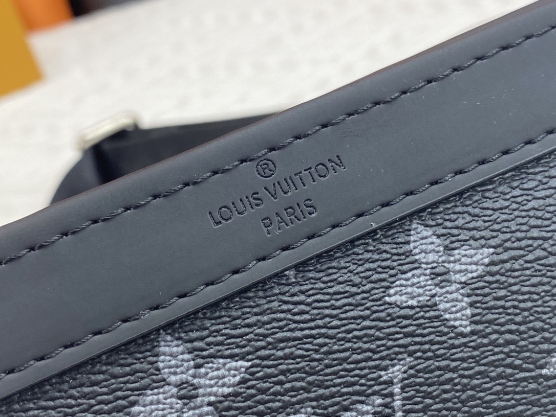 ルイ・ヴィトン「Louis Vuitton」ガストン･ウェアラブル ウォレット