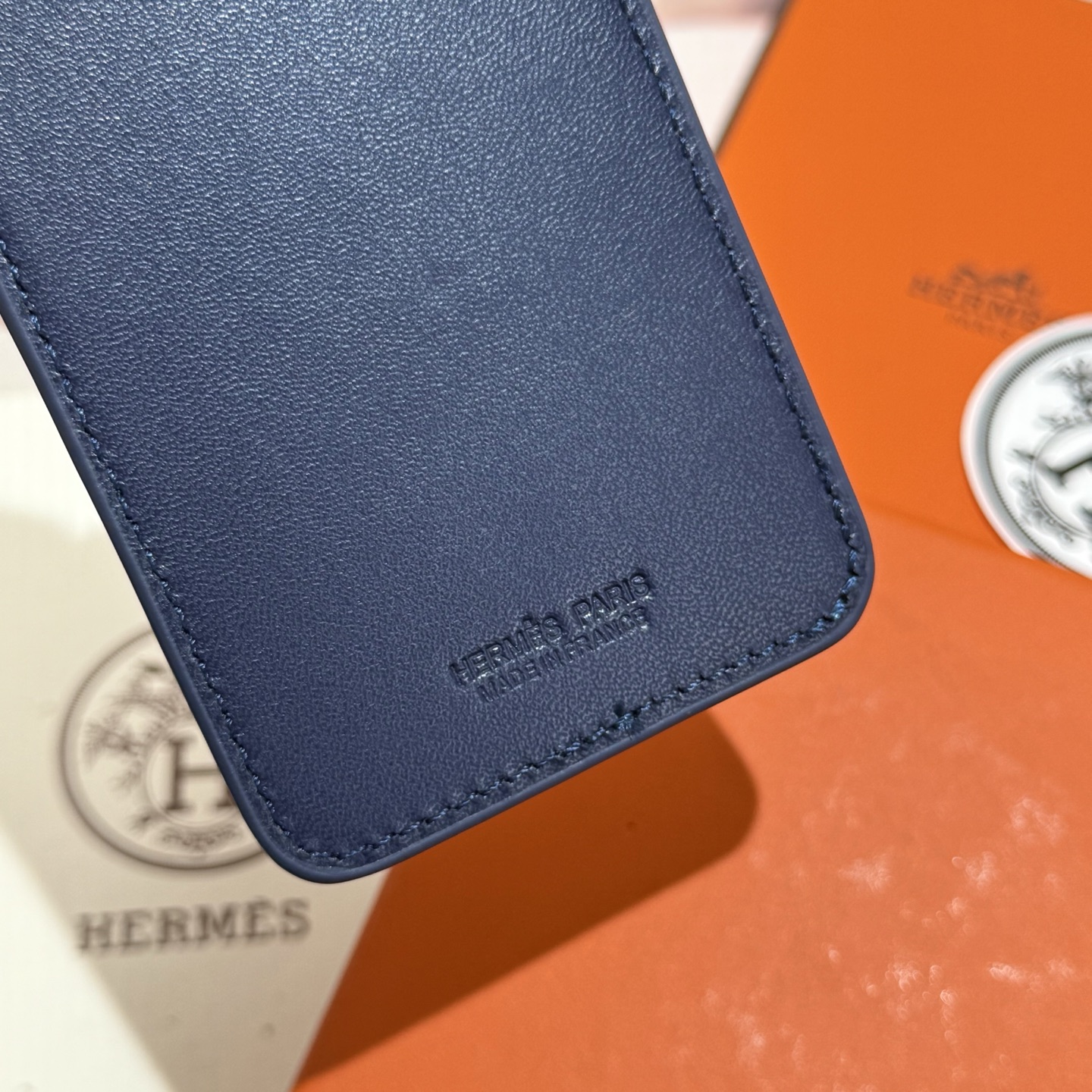 【限定新入荷】エルメス Cheval MagSafe 本革カードケース「12 シリーズ以降全 iPhone 対応」