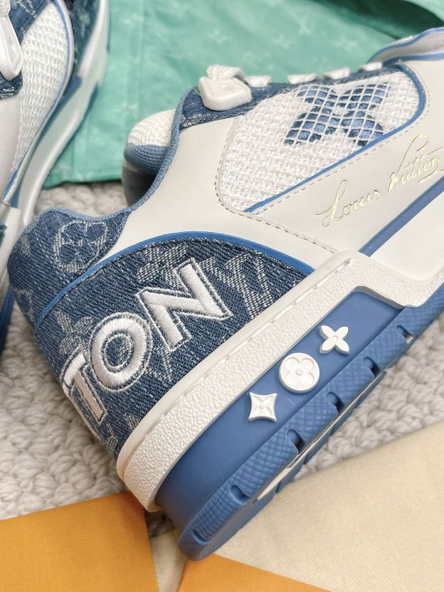 ルイ・ヴィトン「Louis Vuitton」LV トレイナー スニーカー - テクニカルメッシュ