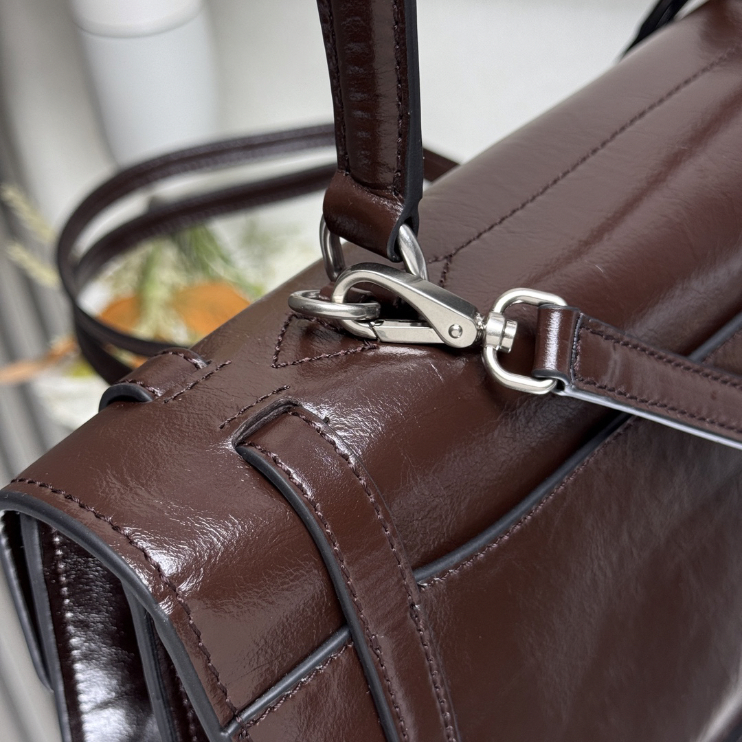 プラダ「Prada」 25SS ペンシルケースバッグ  スモール