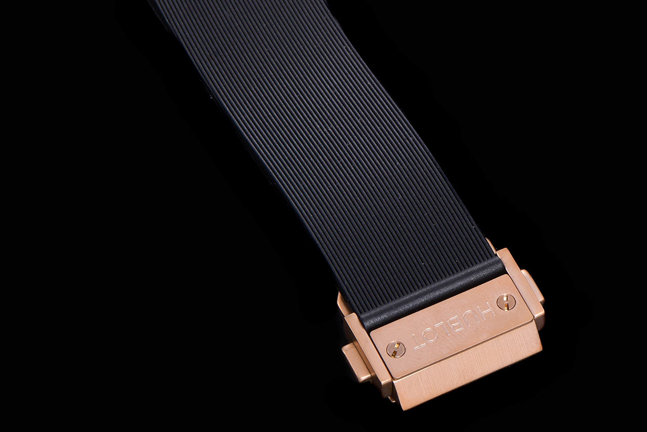 ウブロ「Hublot」クラシック フュージョン タカシ・ムラカミ サンライズ フラワー リミテッド エディション メンズウォッチ45MM