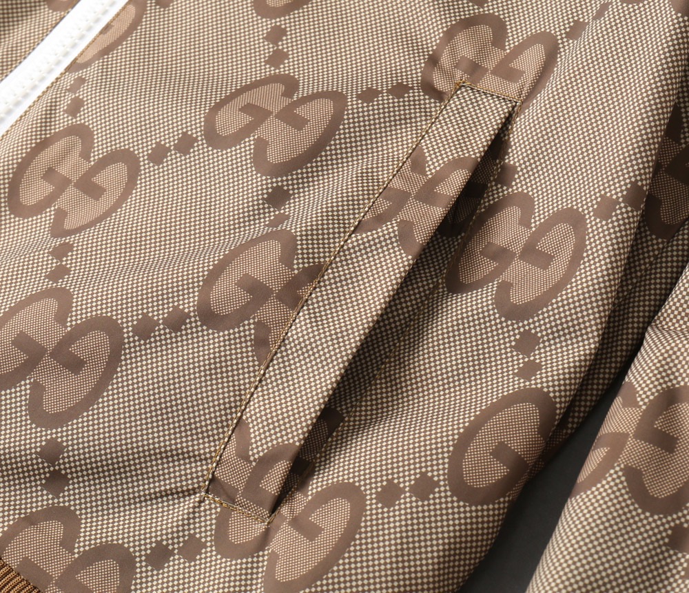 グッチ「Gucci」新作ファッションジャケット