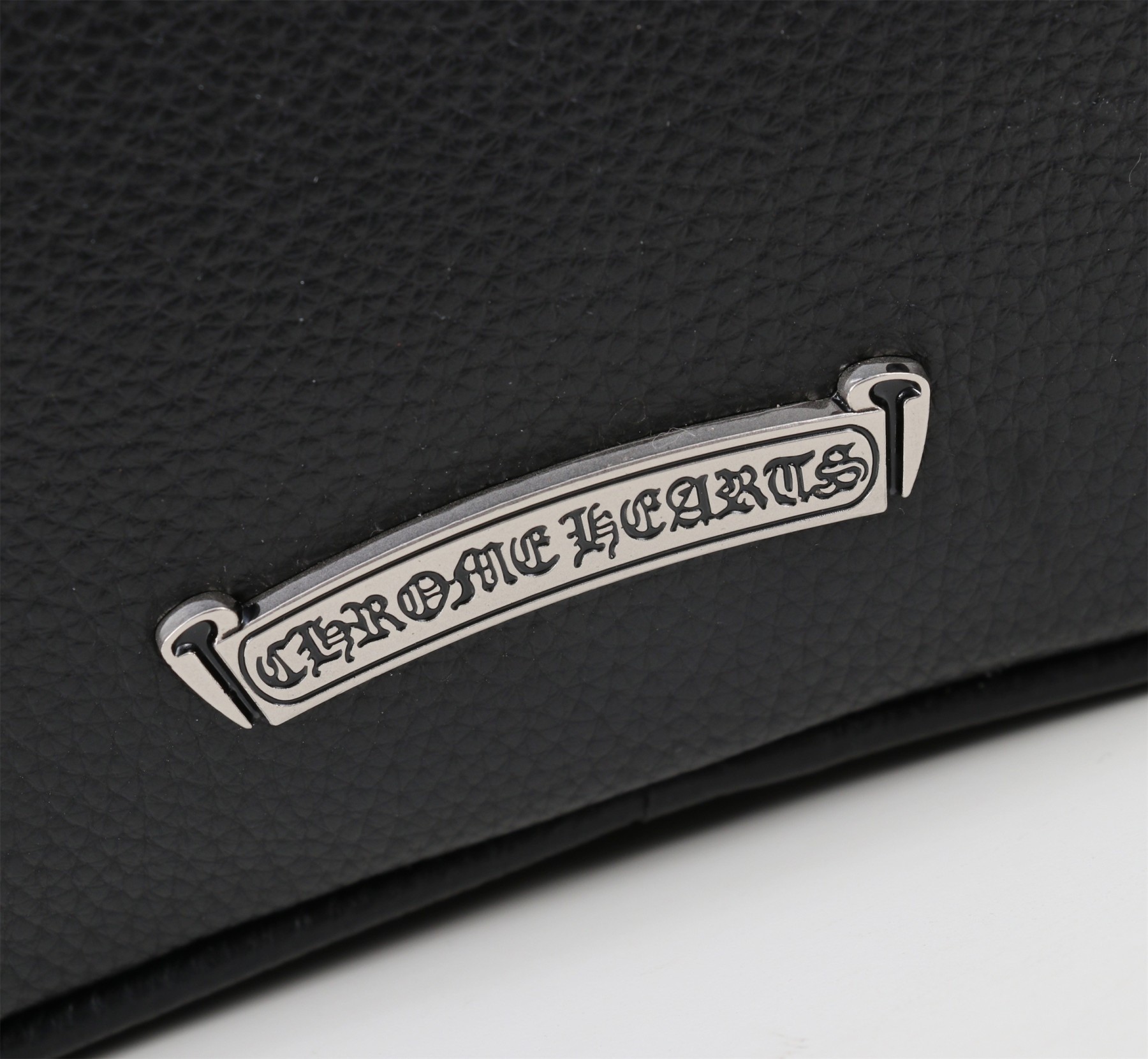 クロムハーツ「Chrome Hearts」ミニハンドバッグ