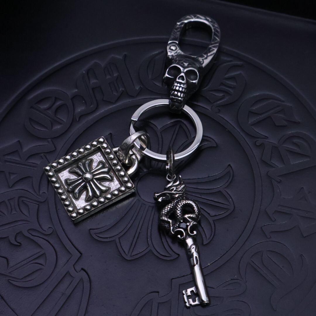 クロムハーツ「Chrome Hearts」キーホルダー＆バッグチャーム - トレンドシンボル