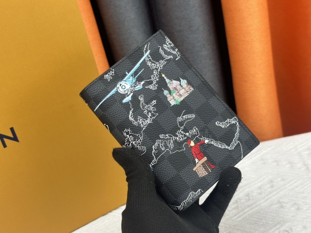 ルイ・ヴィトン パスポートカバー クーヴェルテュール･パスポール