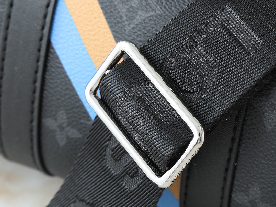 ルイ・ヴィトン キーポル･バンドリエール 25