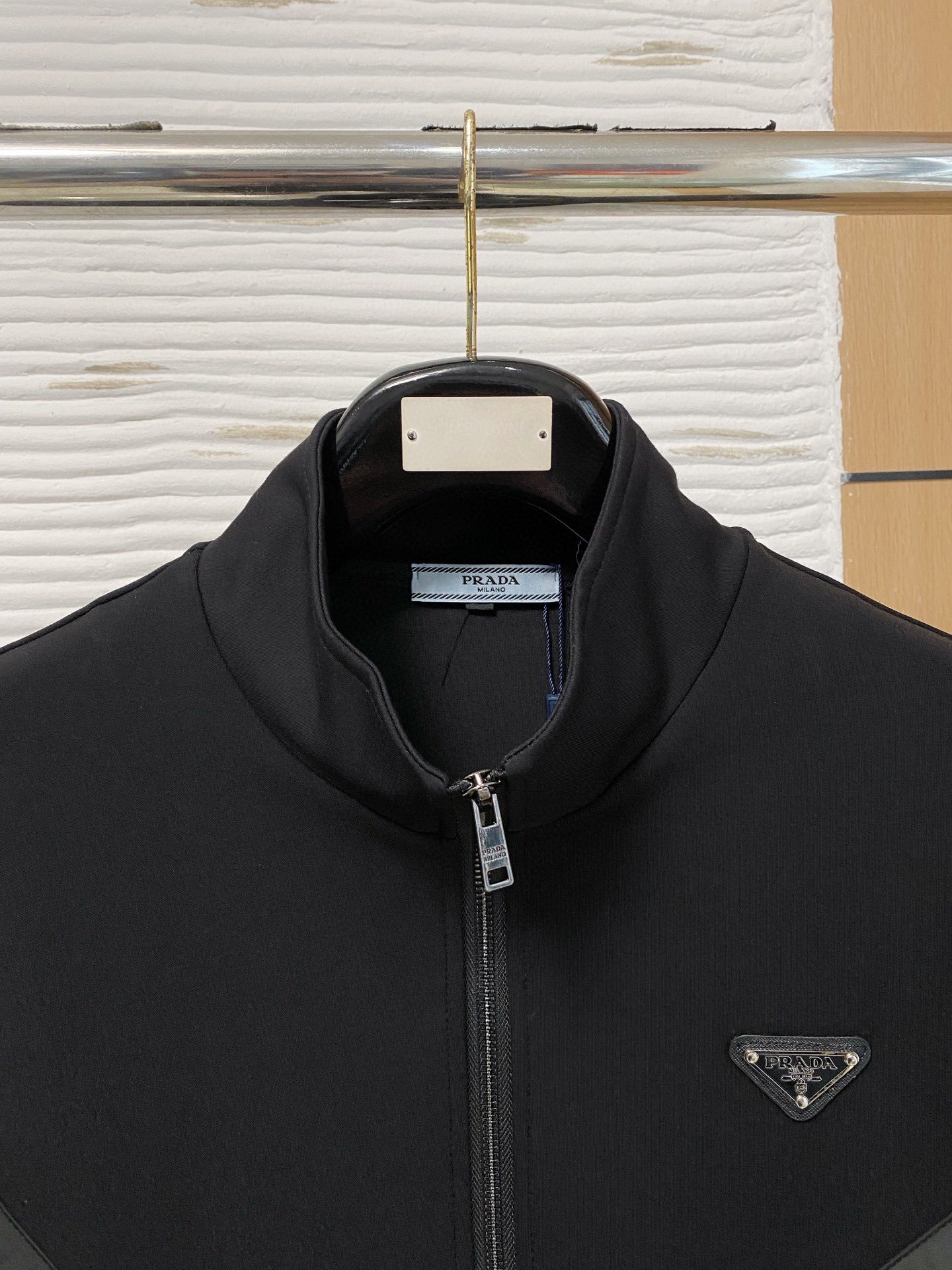 プラダ「Prada」メンズ  カジュアルスポーツセット